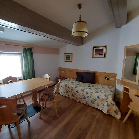 Dolomiti Appart&Rooms Varena Exterior foto